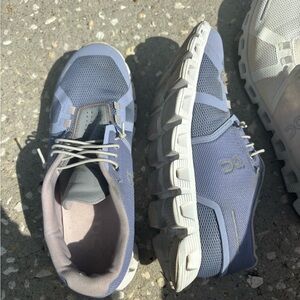 On Running Slate Blue Athletic Shoes Women’s size 7.5